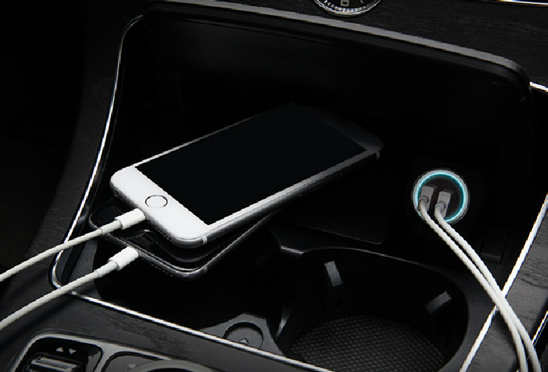 usb車(chē)載充電器