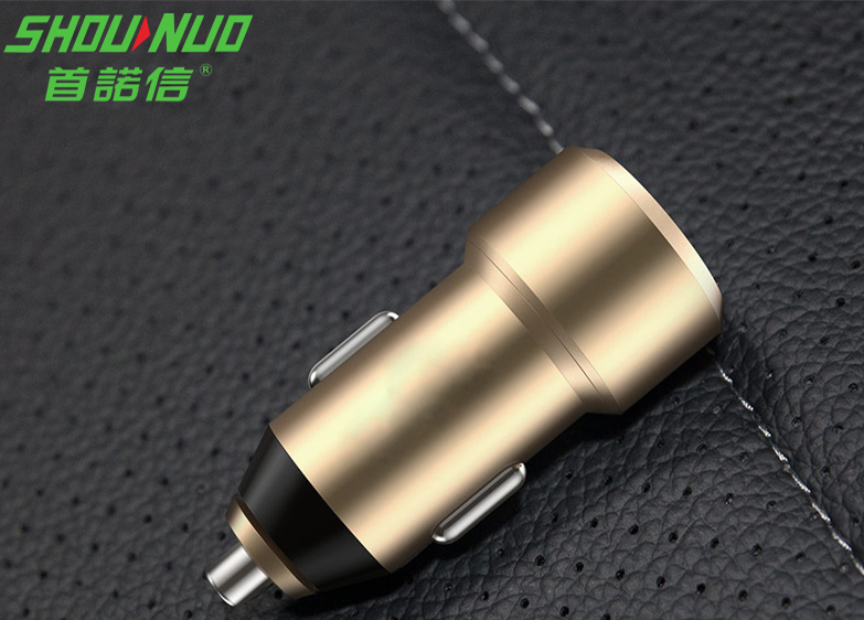 車載充電器 車載充電器