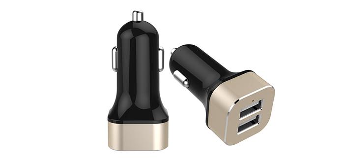 金屬頭智能車載充電器SN-143-4.8A 金屬頭智能車載充電器SN-143-4.8A